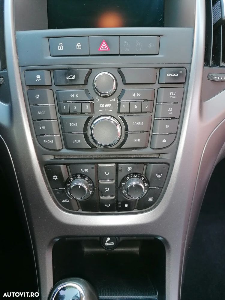 Opel Astra 1.4 Turbo - 1