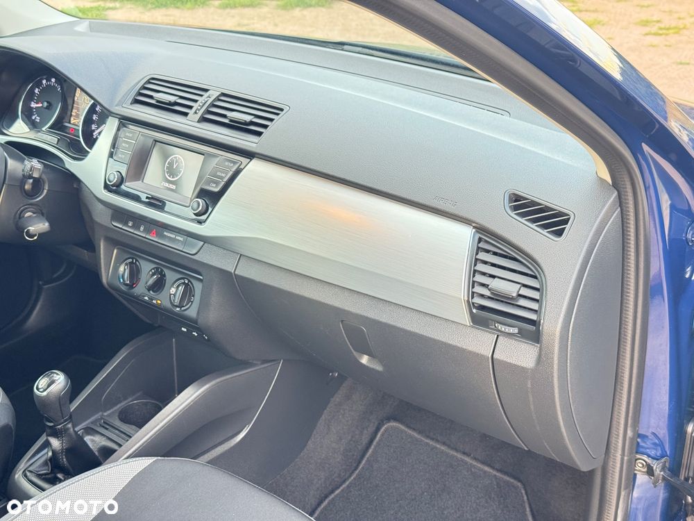 Skoda Fabia - 25