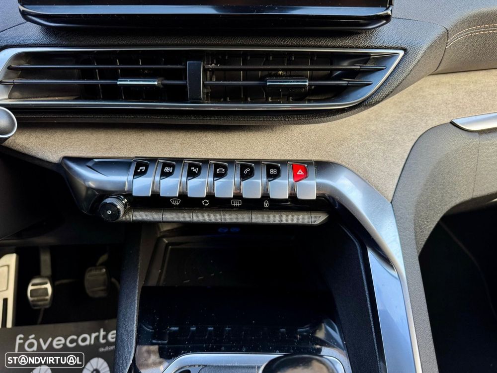 Peugeot 3008 1.2 PureTech GT - 38