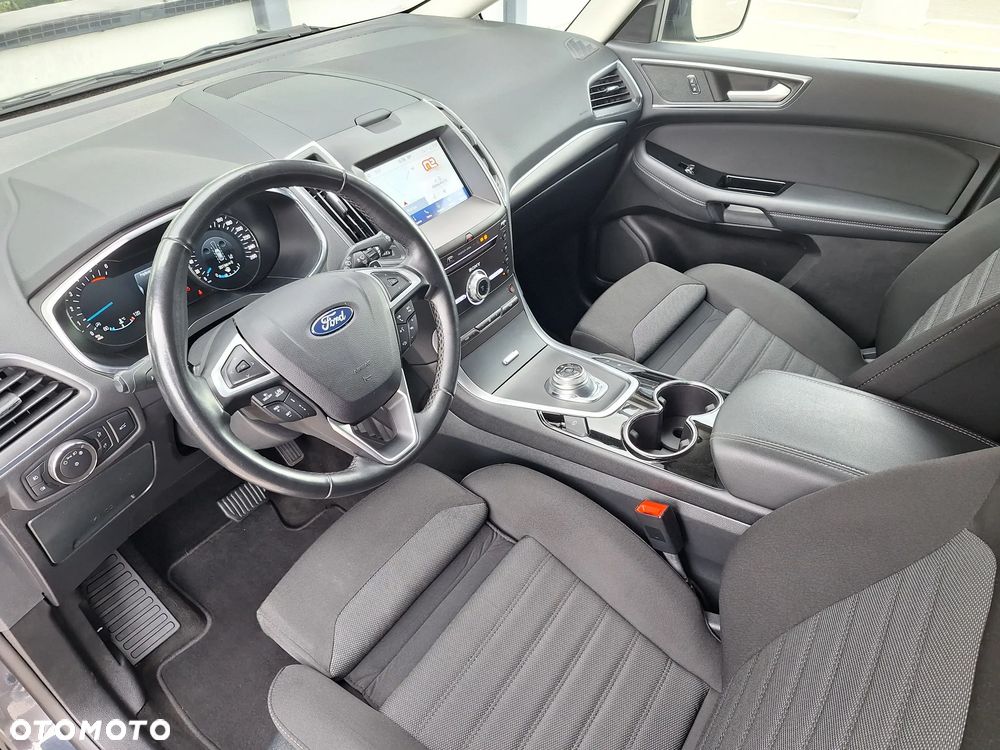 Ford S-Max 2.0 EcoBlue Titanium - 19