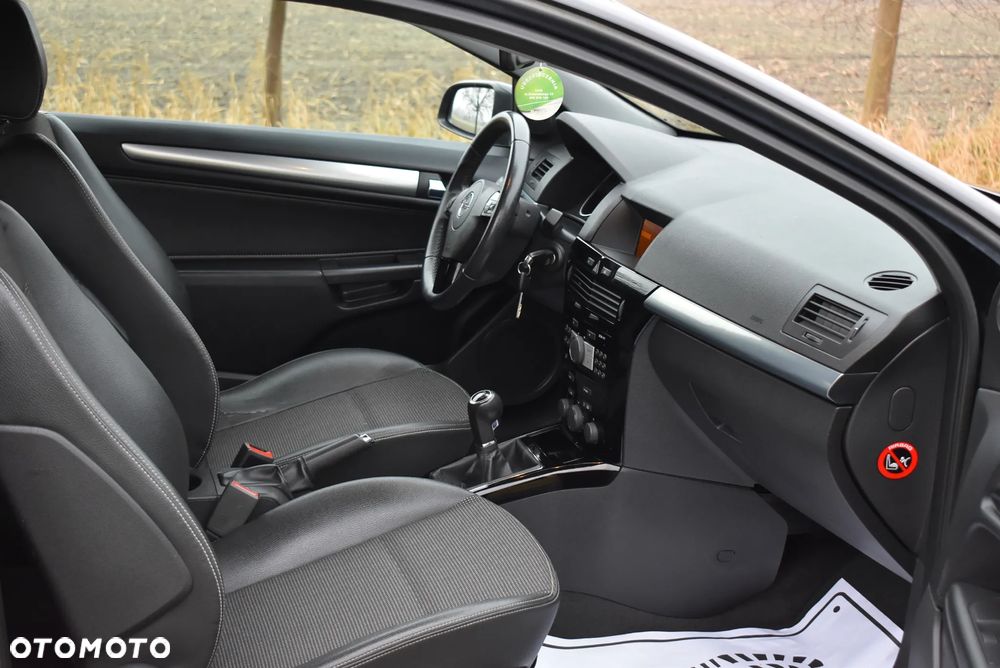 Opel Astra - 28