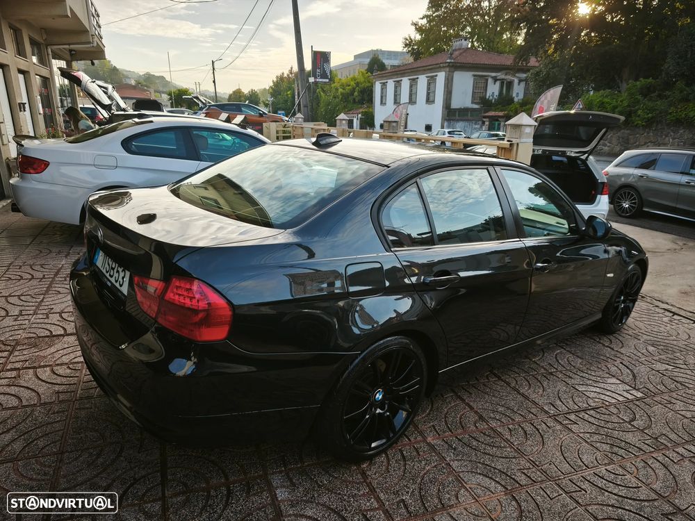 BMW 318 d Navigation - 4