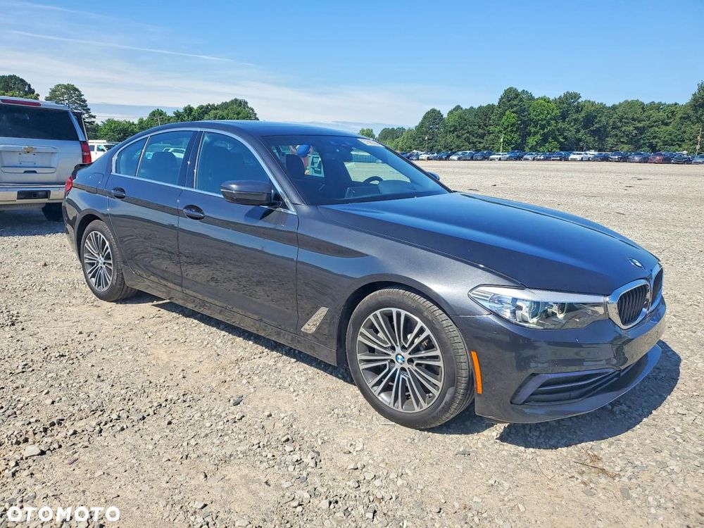 BMW Seria 5 530i xDrive Luxury Line - 1
