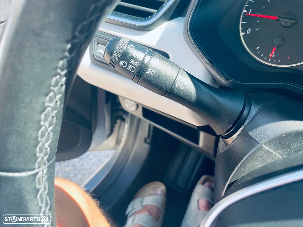 Renault Clio 1.0 TCe Limited Bi-Fuel - 22