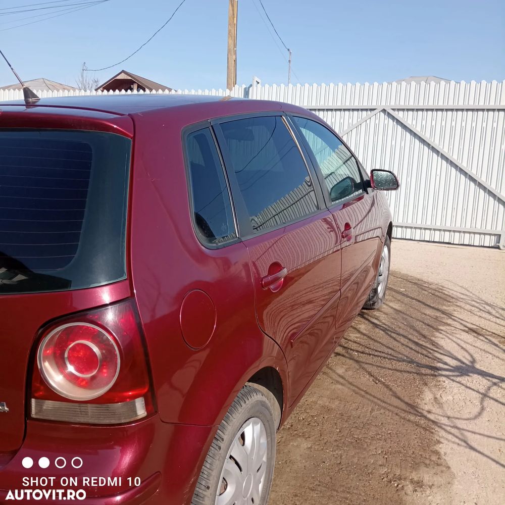 Volkswagen Polo - 9