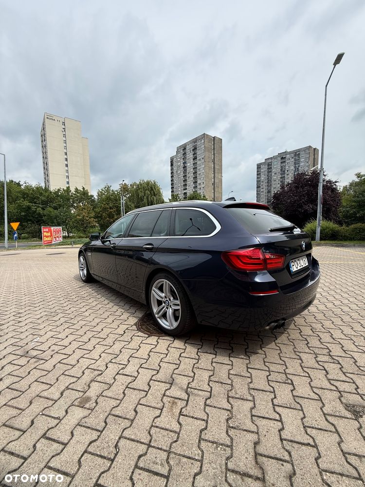 BMW Seria 5 520i - 6