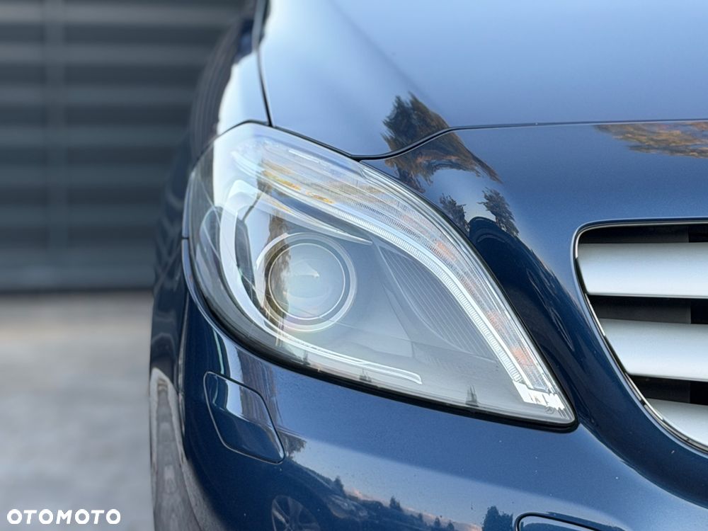 Mercedes-Benz Klasa B 180 - 31