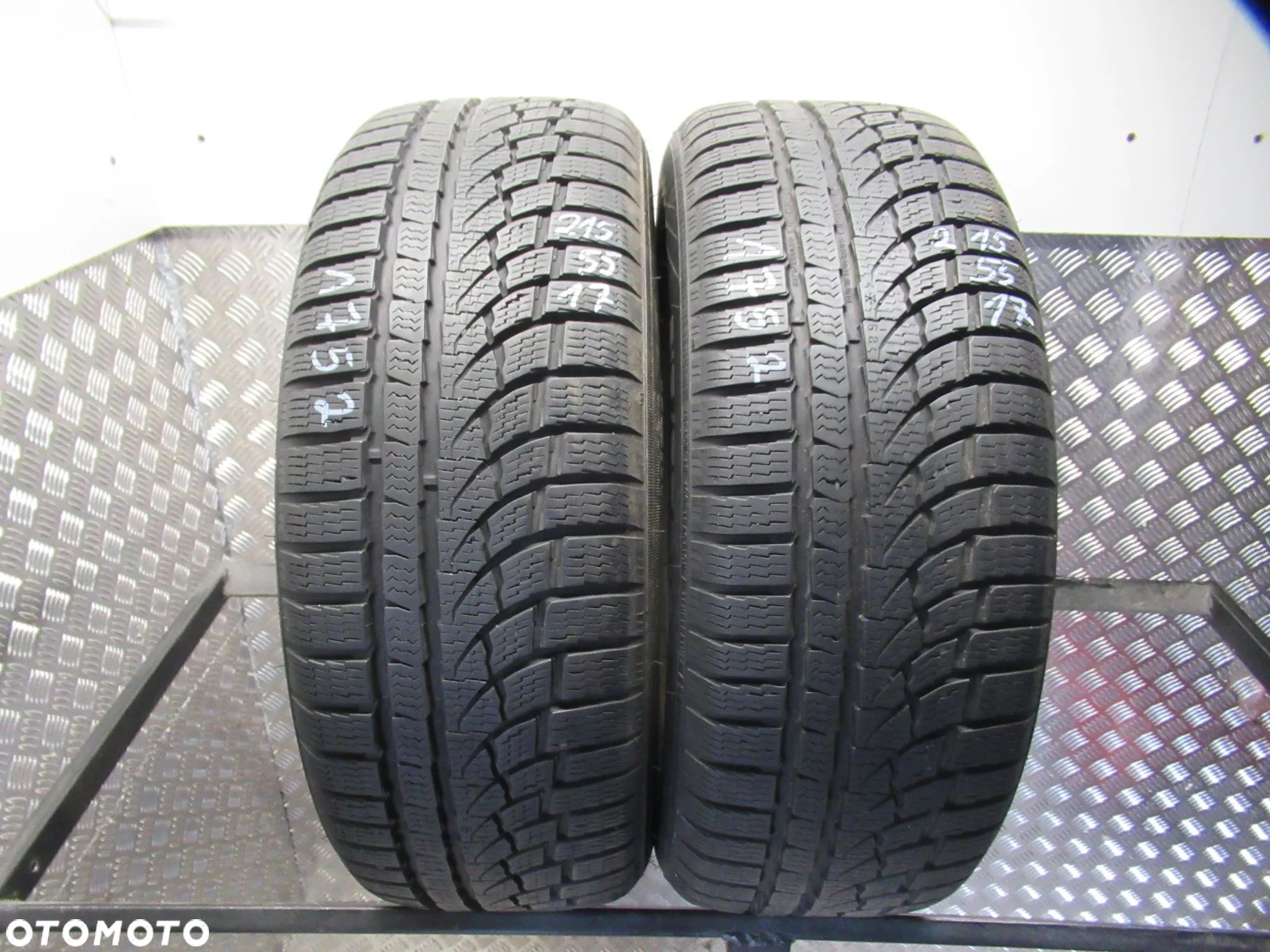 2x Nokian WR A4 215/55/17 98V EL nr.1752 7,2mm - 1