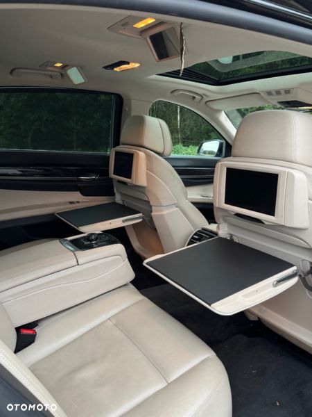 BMW Seria 7 730Ld - 17