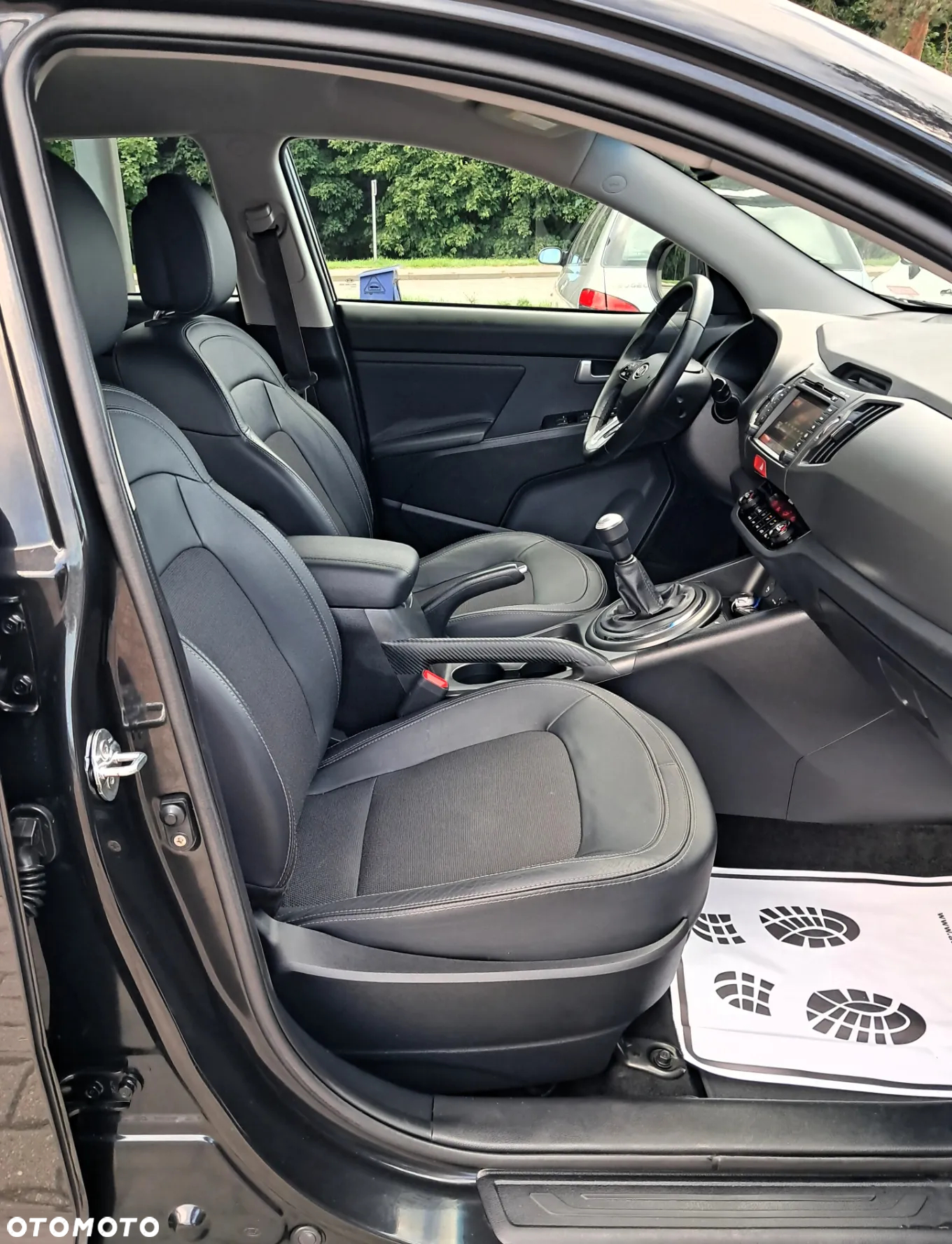 Kia Sportage - 10