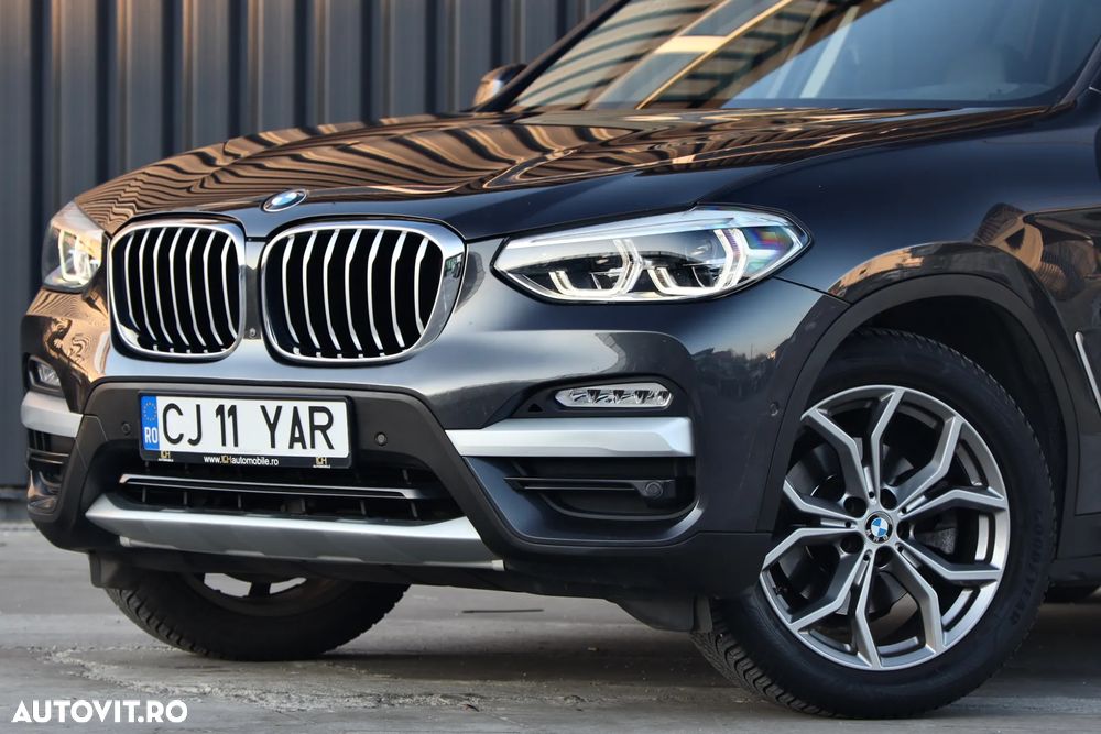 BMW X3 xDrive20d AT xLine - 38