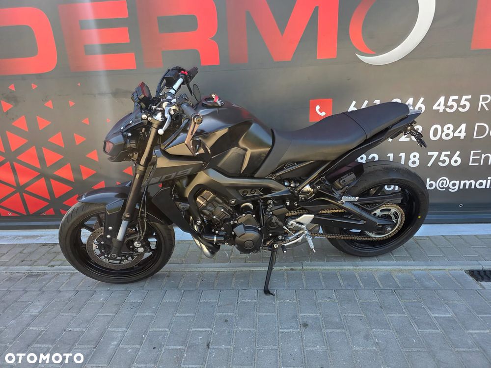 Yamaha MT - 5