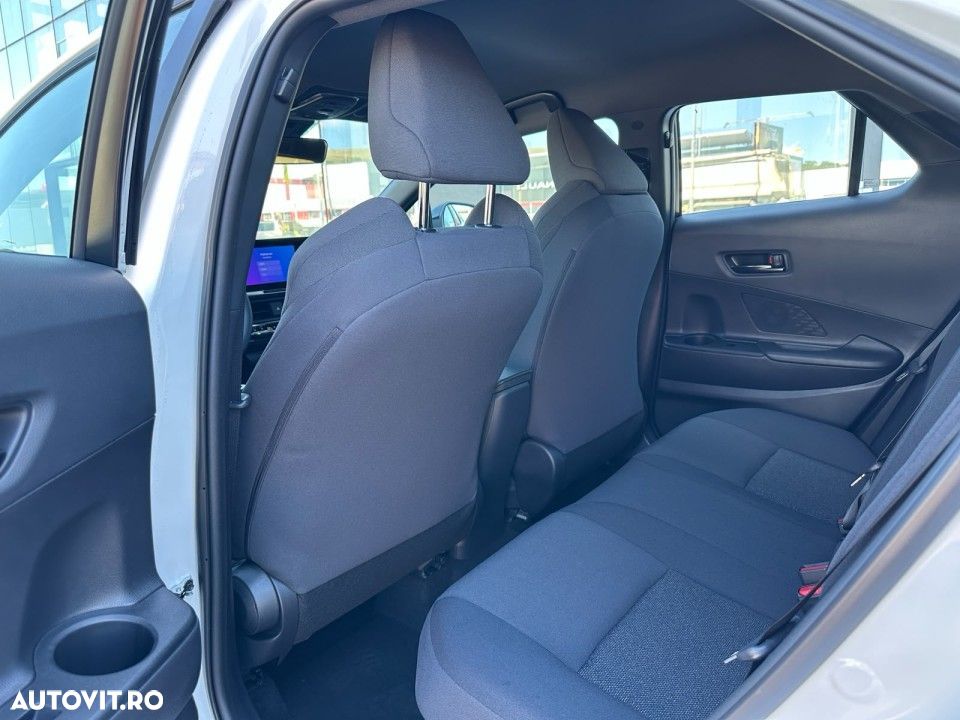 Toyota C-HR - 14