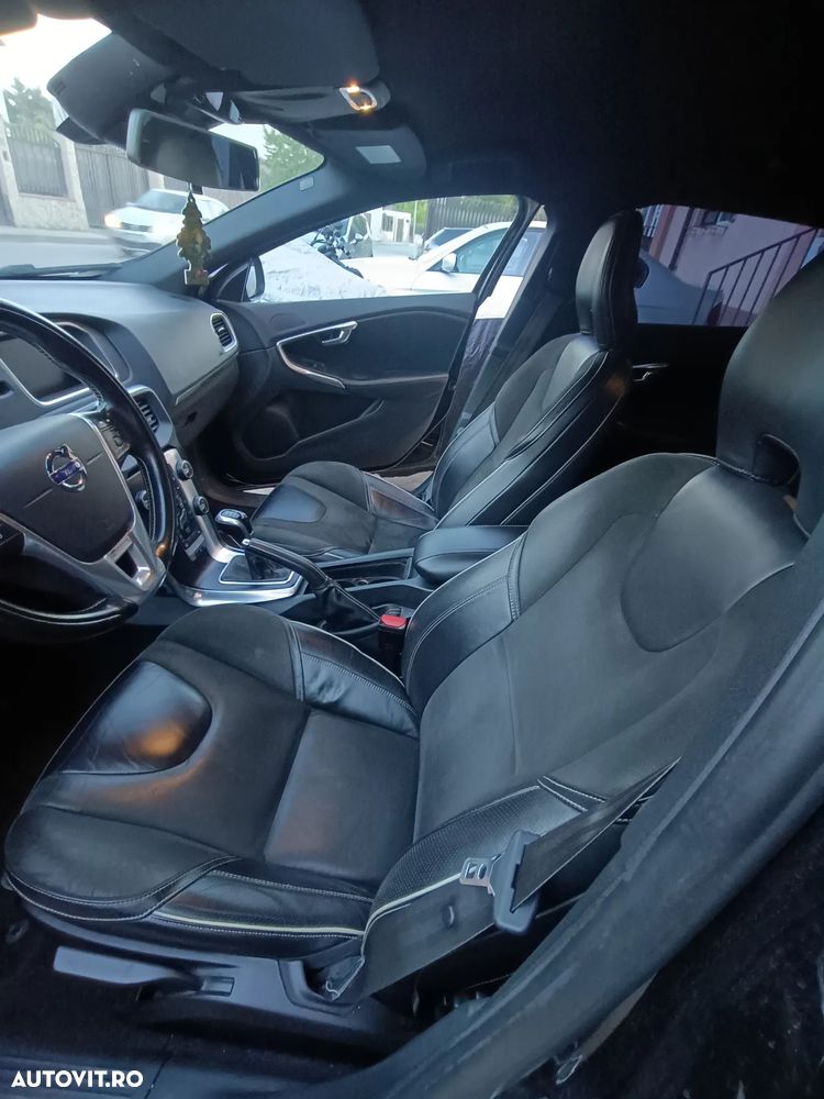 Volvo V40 D2 Basic - 6