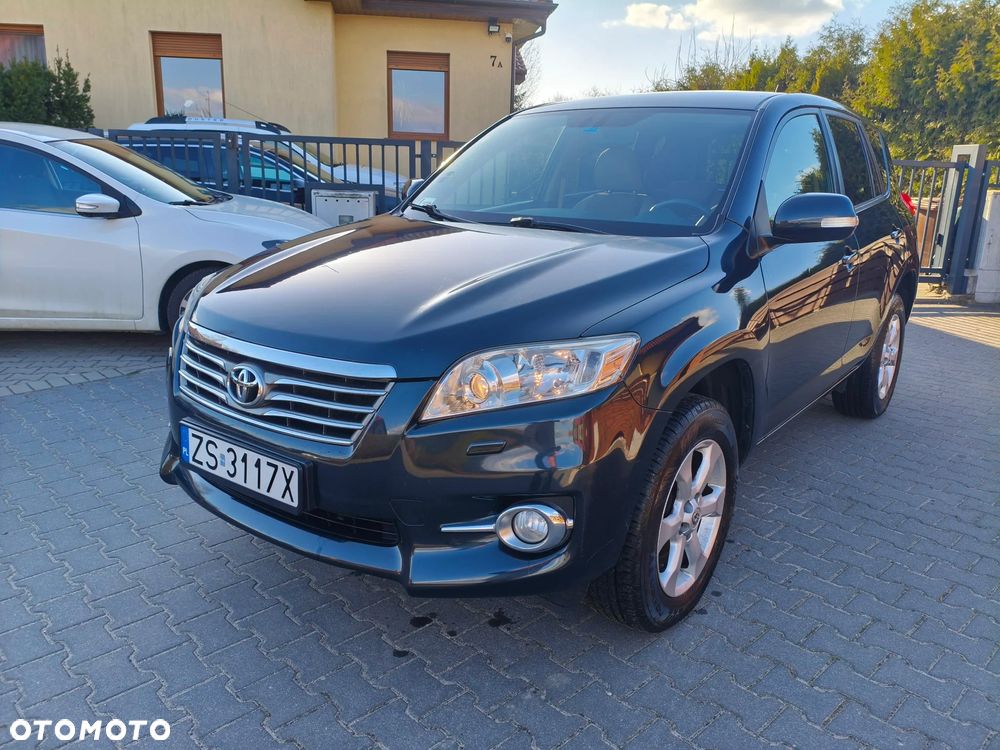 Toyota RAV4 - 3