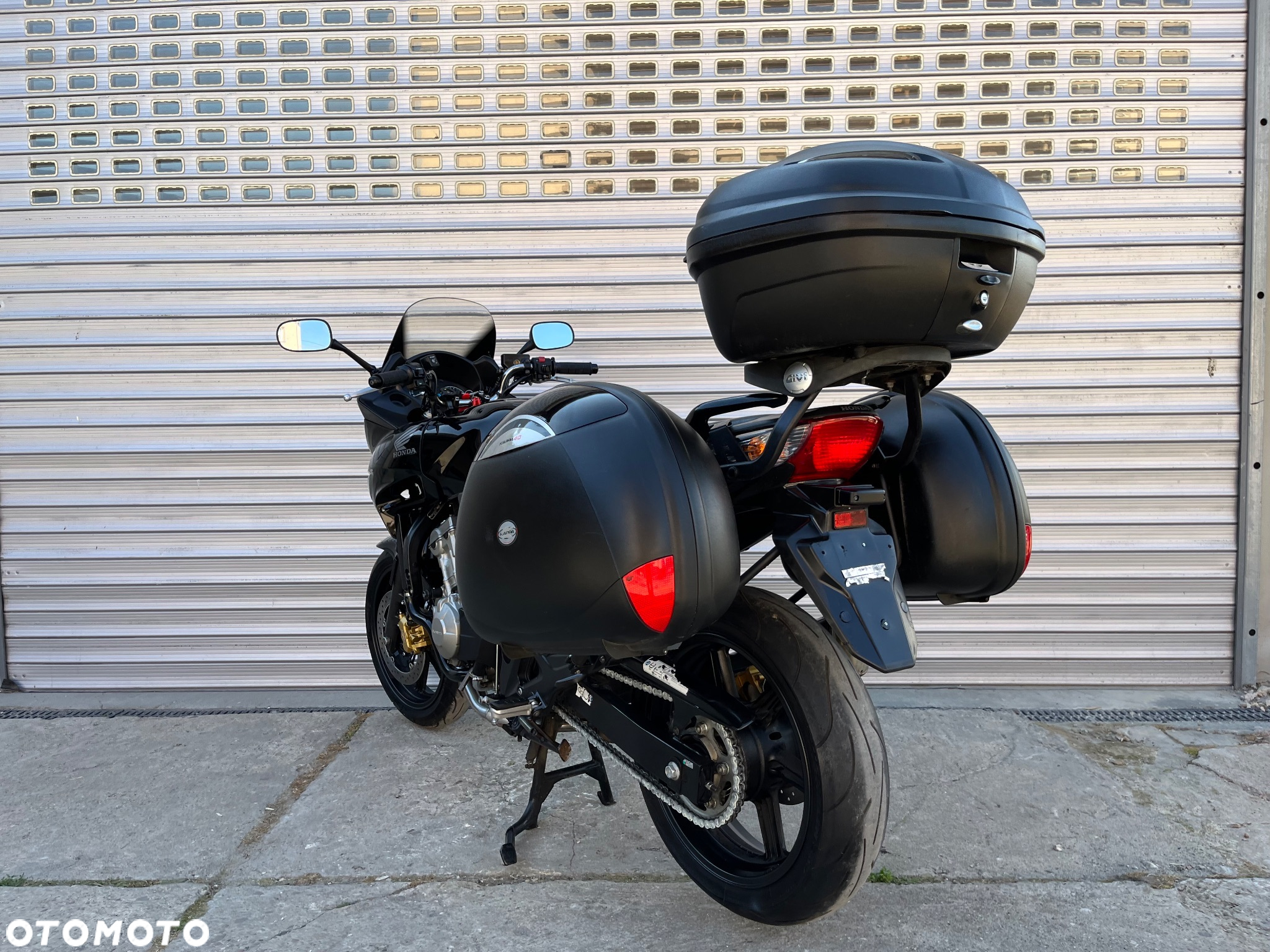 Honda CBF - 23