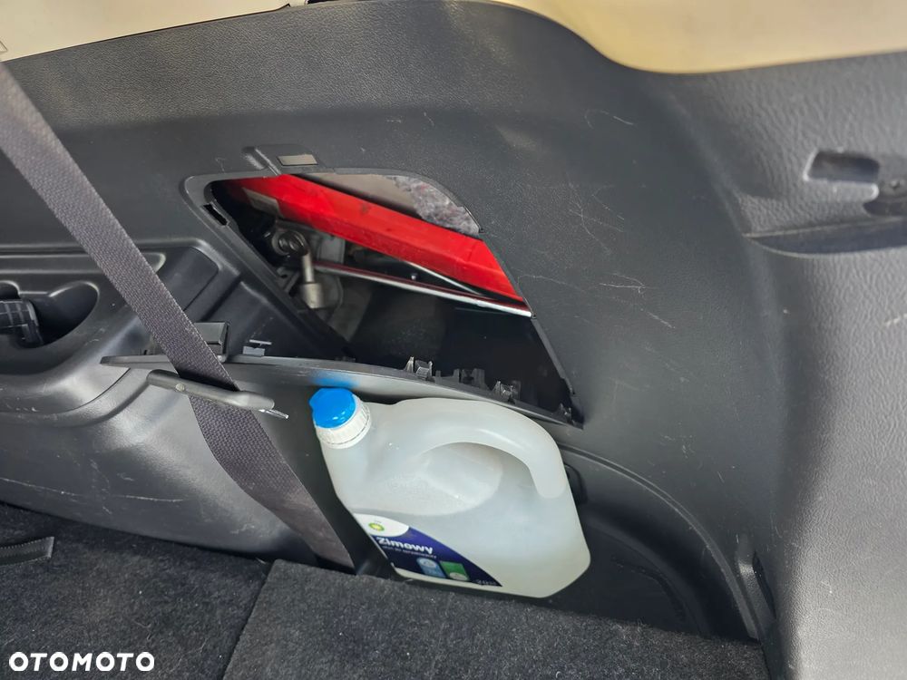 Mitsubishi Outlander 2.2 DID Instyle Navi - 27