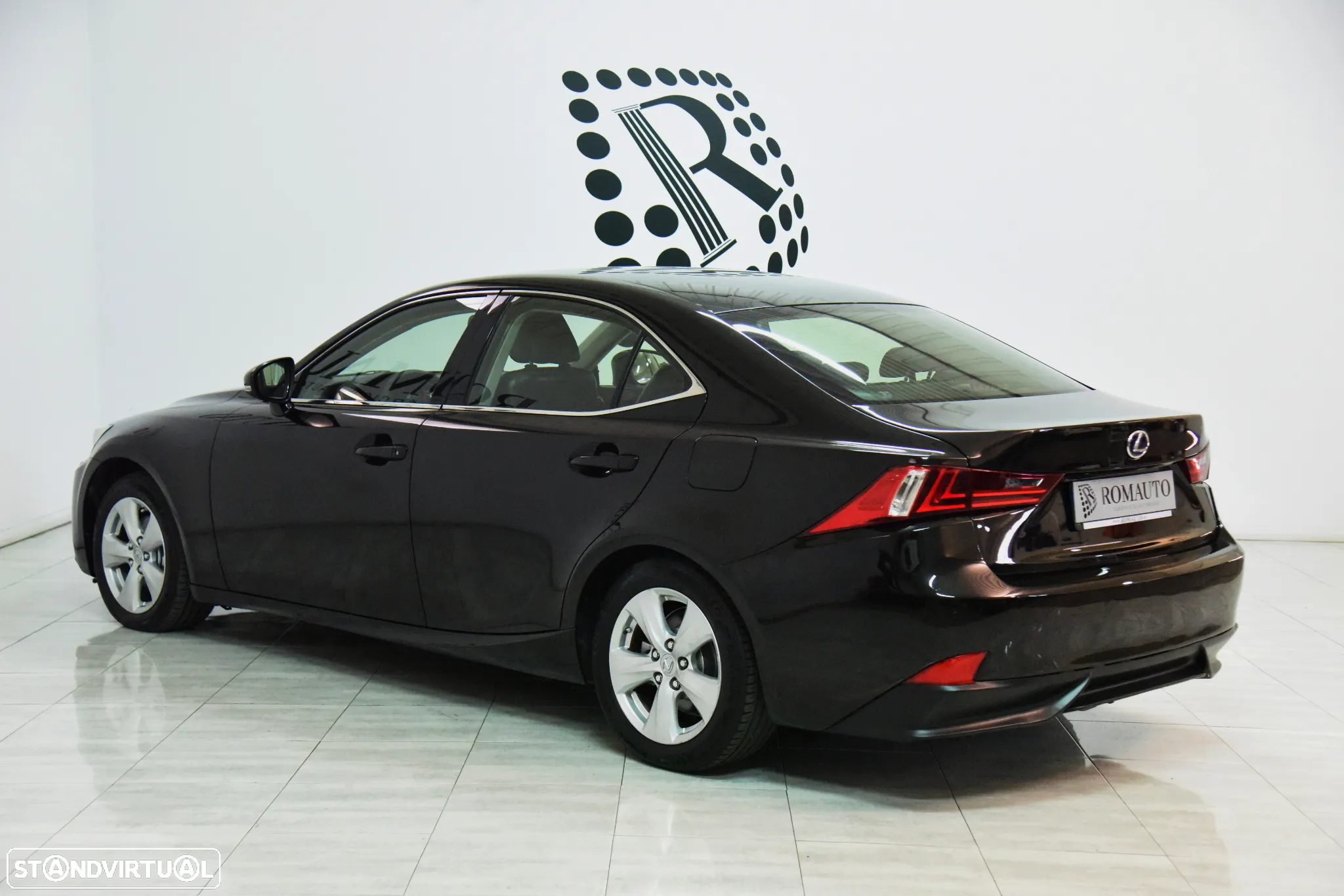 Lexus IS 300H Pack Executive - 8