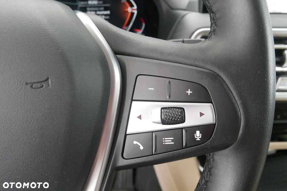 BMW X3 - 32