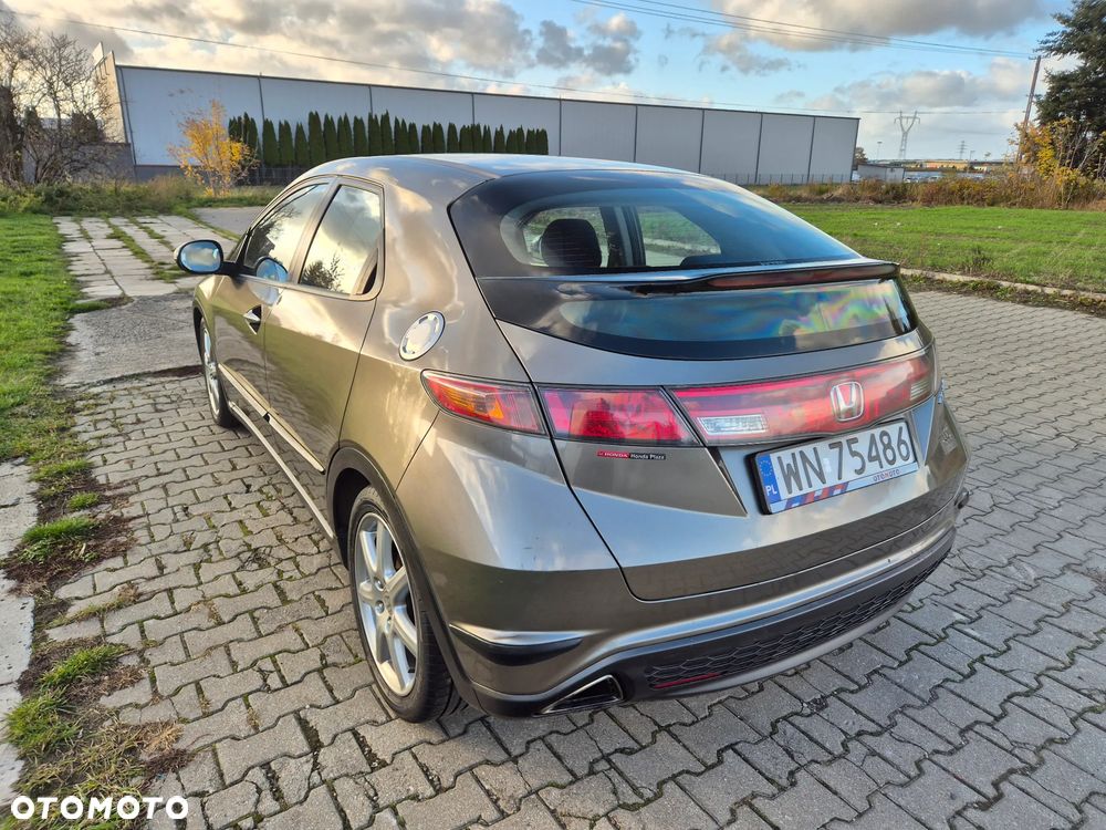 Honda Civic - 16