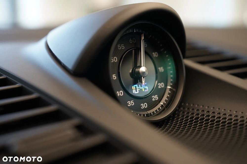 Porsche Panamera 4 - 22