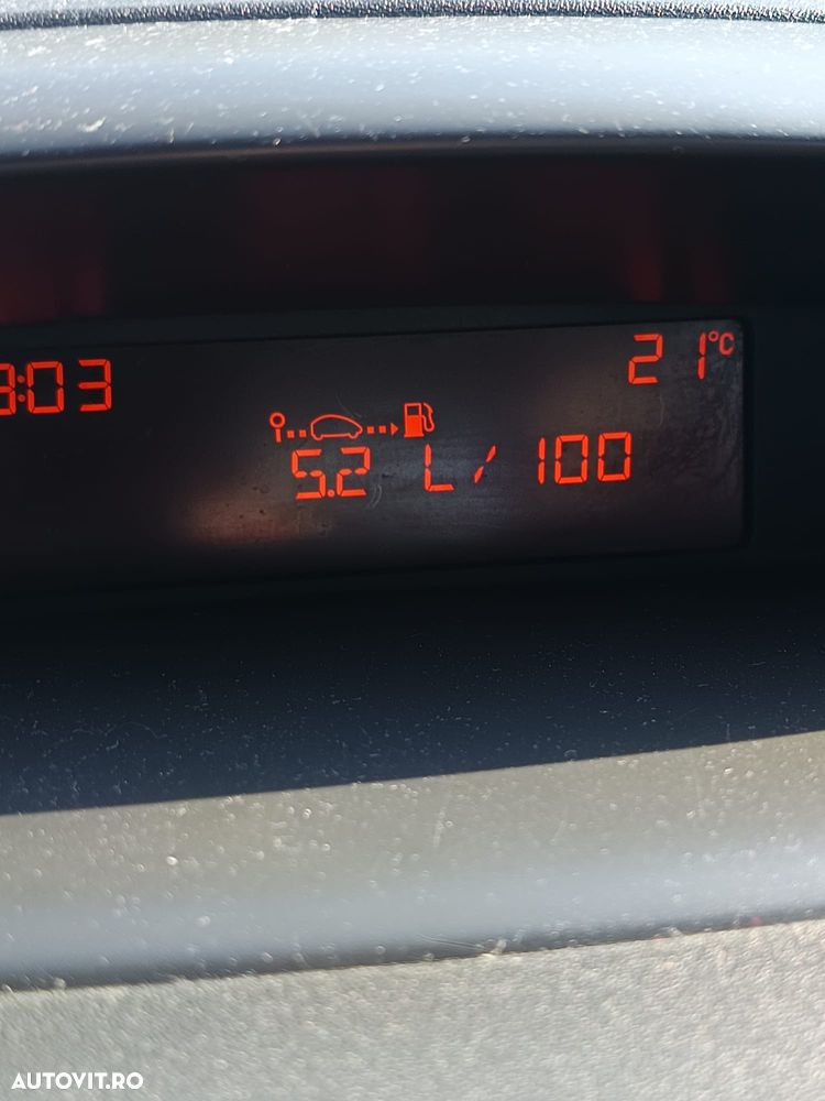 Citroën C3 1.4 HDI SX - 9