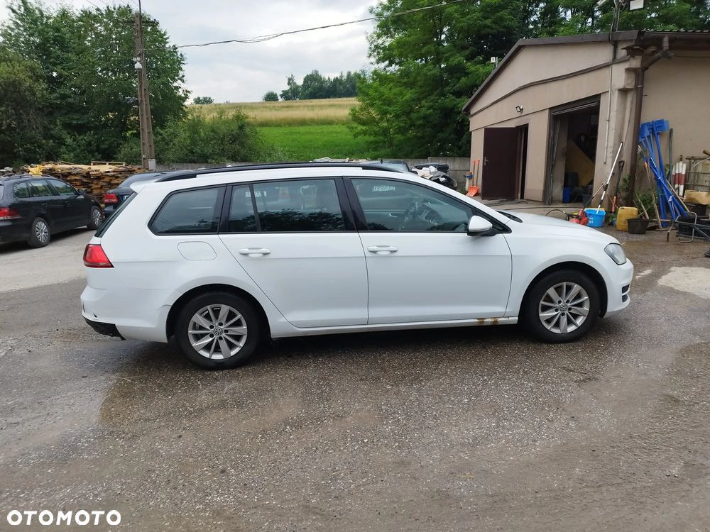Volkswagen Golf - 4