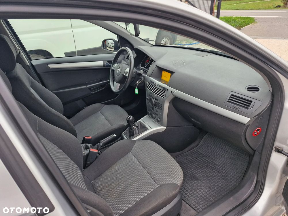 Opel Astra - 21