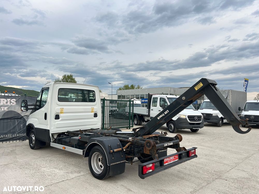 Iveco LIFT DE CONTAINER CU CARLIG 3.0 D - 12