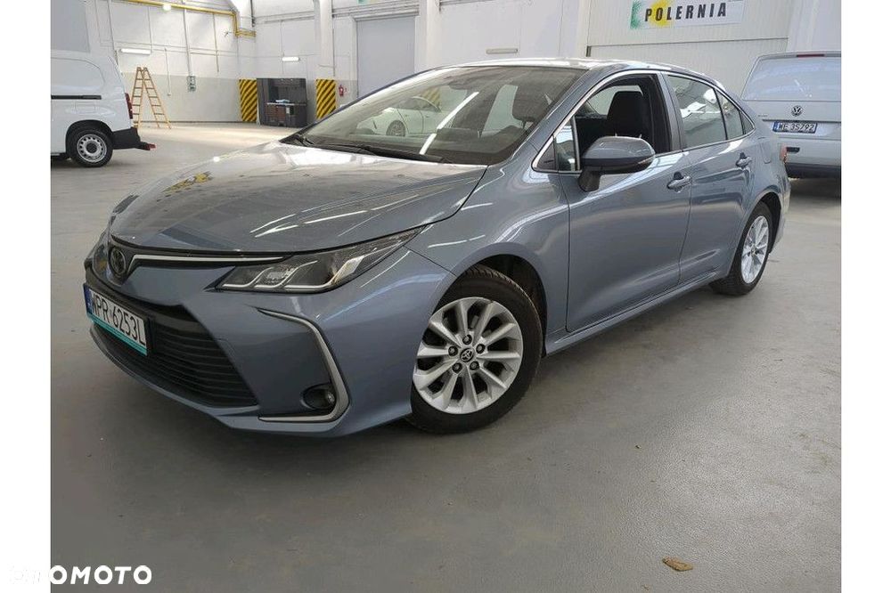 Toyota Corolla - 1