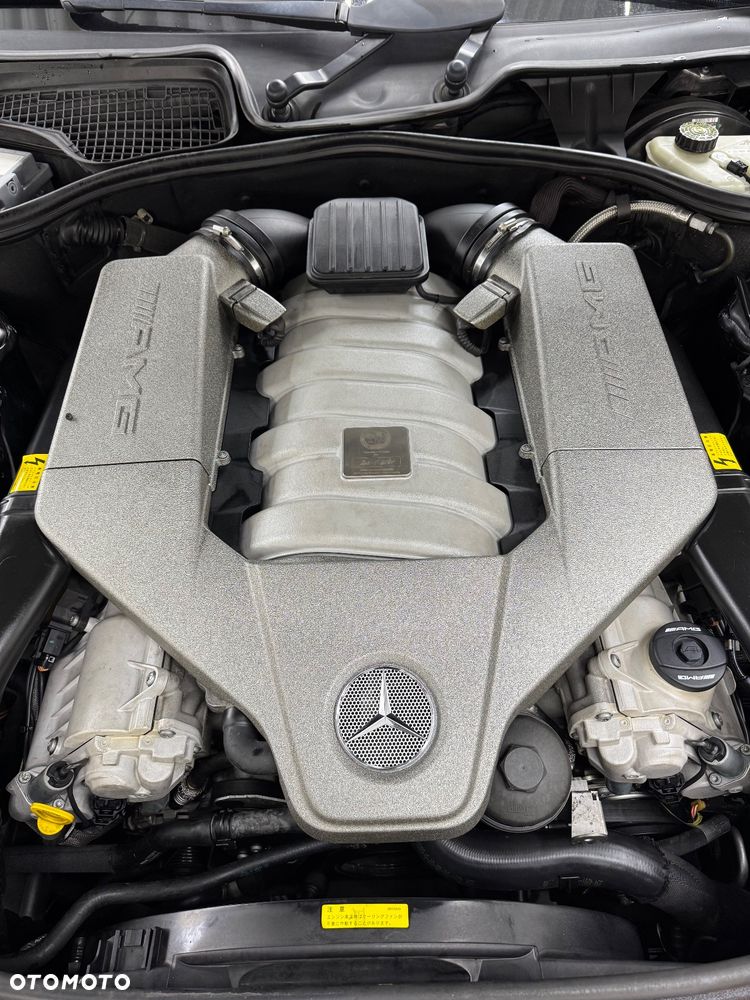Mercedes-Benz CL 63 AMG - 10