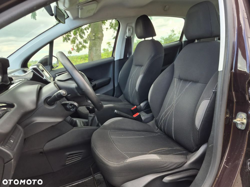 Peugeot 208 HDi 68 Access - 17