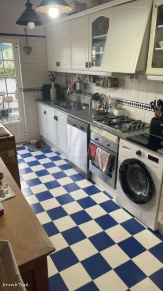 Quarto - localizado em Setubal - Grande imagem: 4/9