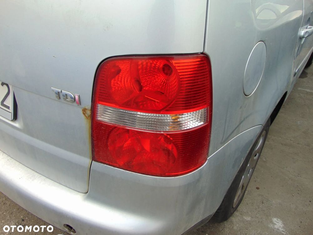 LAMPA PRAWA TYŁ TYLNA VW TOURAN I