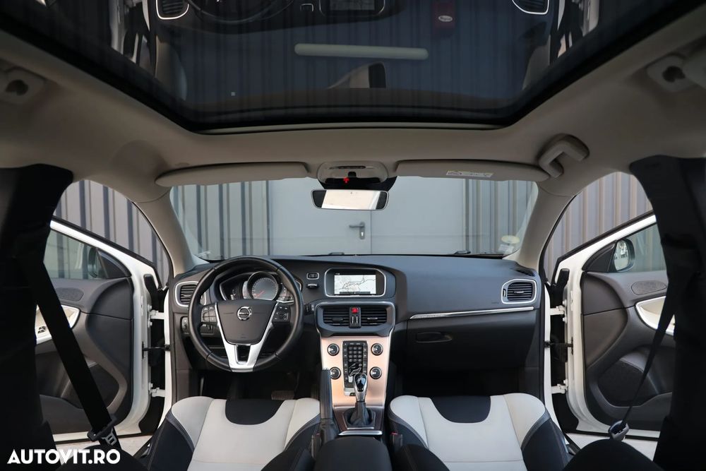 Volvo V40 D2 Aut. Momentum - 5