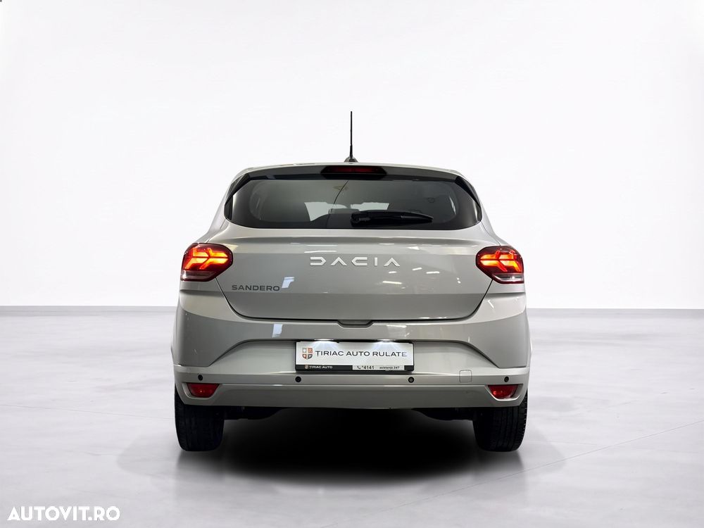 Dacia Sandero - 5