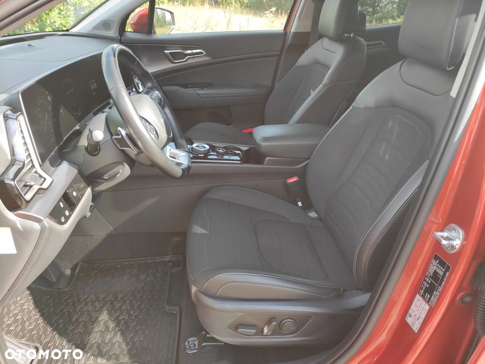 Kia Sportage 1.6 T-GDI HEV Business Line 2WD - 14