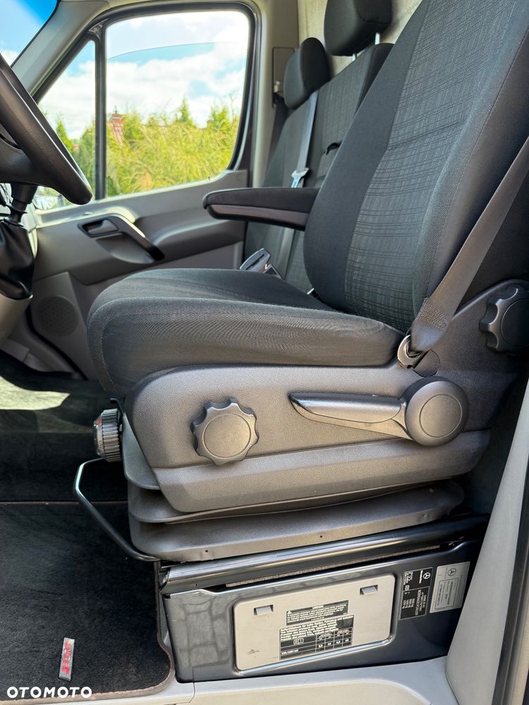 Mercedes-Benz Sprinter - 17