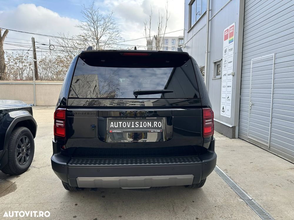 Toyota Land Cruiser 250 2.8l D-4D 204 CP A/T 7 locuri Executive - 6