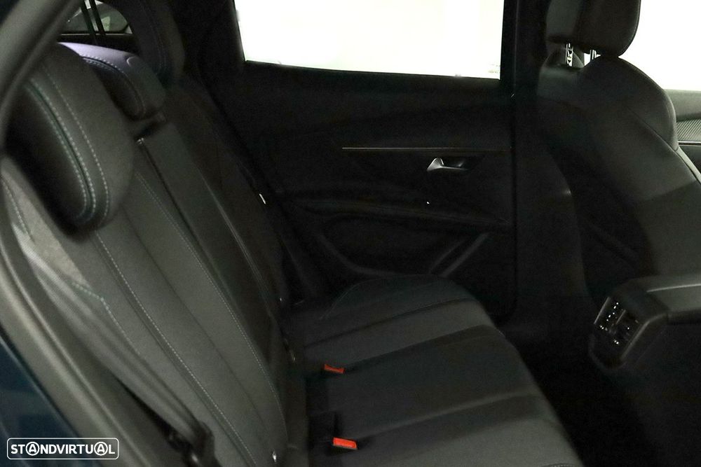 Peugeot 3008 1.2 Hybrid Allure Pack e-DCS6 - 22