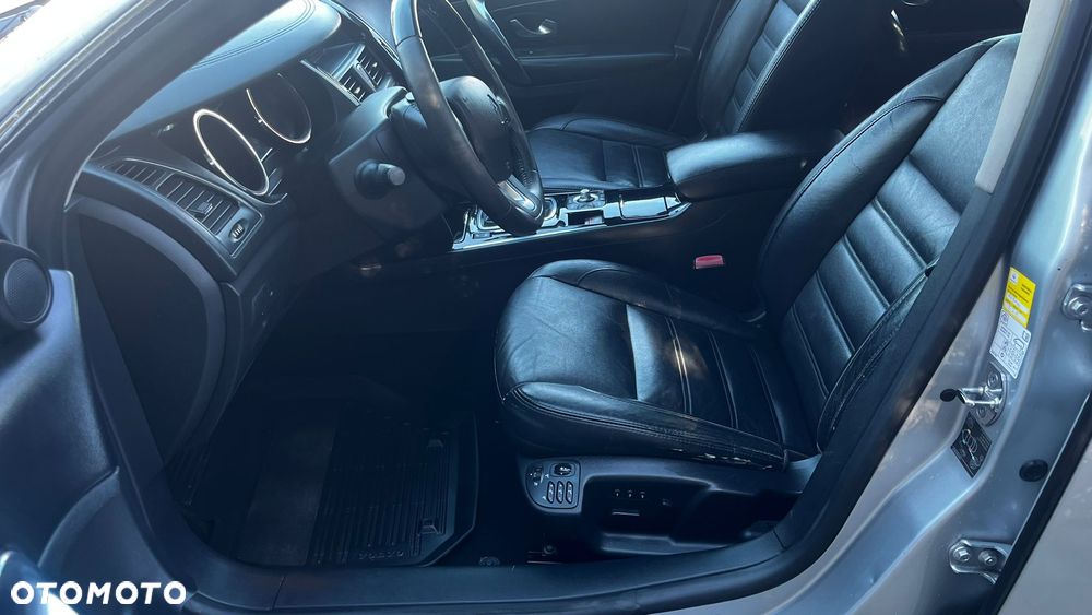 Renault Latitude - 12