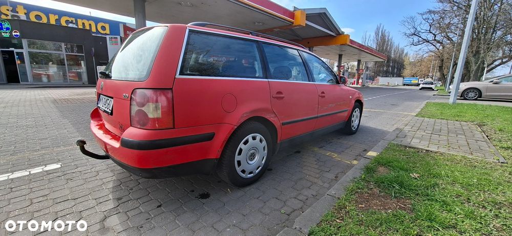 Volkswagen Passat 2.0 Basis - 6