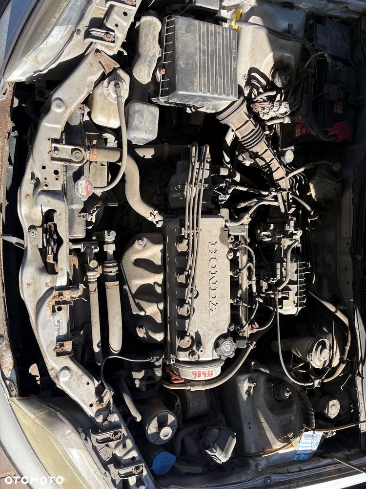 Honda Civic 1.4i S - 13