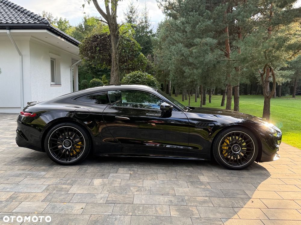 Mercedes-Benz AMG GT - 4