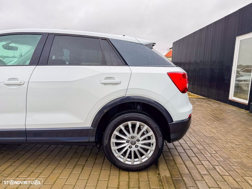 Audi Q2 30 TDI S tronic - 5