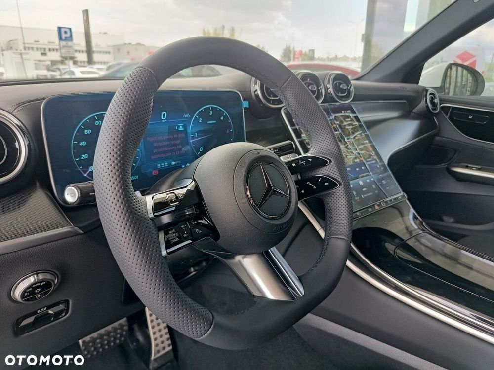 Mercedes-Benz GLC - 15