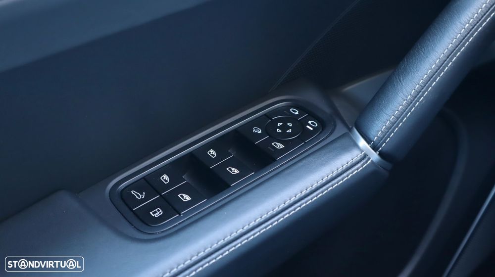 Porsche Cayenne S E-Hybrid - 58