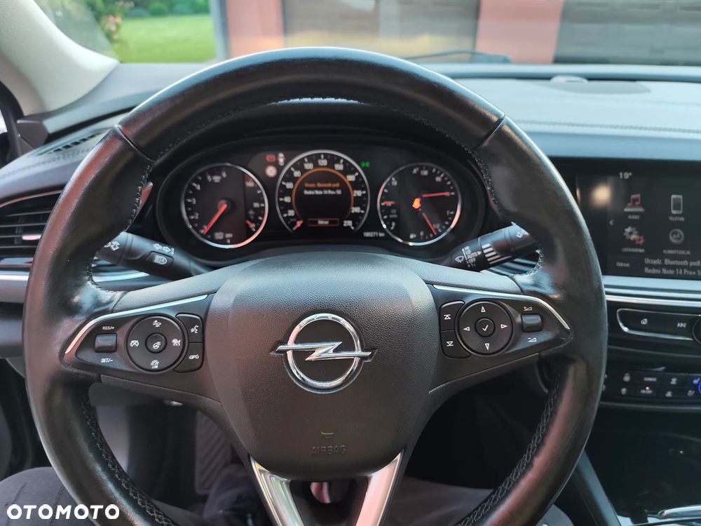 Opel Insignia - 16