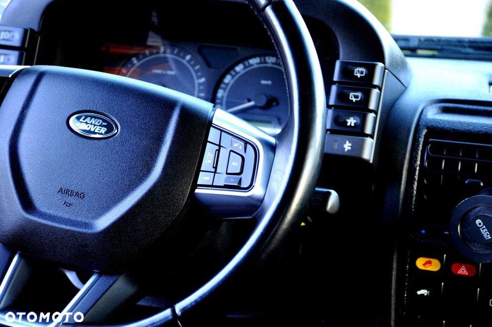 Land Rover Discovery - 38
