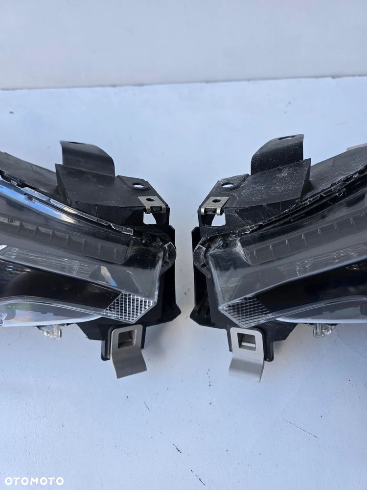 Lampy przód Mazda cx-5 17-21 full led - 6